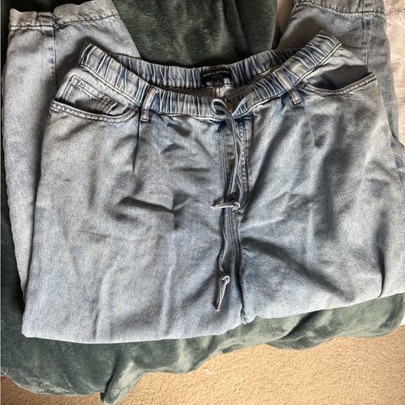 Banana Republic Blue Barrel Jeans Relaxed Fit - Picture 5 of 7